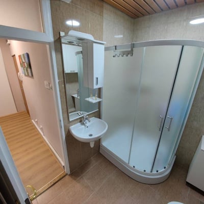 Miete einer möblierten 2-Zimmer-Wohnung, 60 m², Belgrad, Serbien